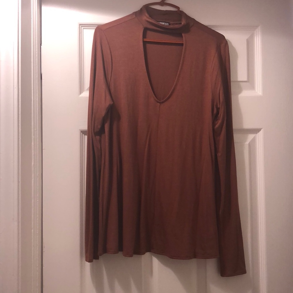 Long sleeved, choker neck shirt
